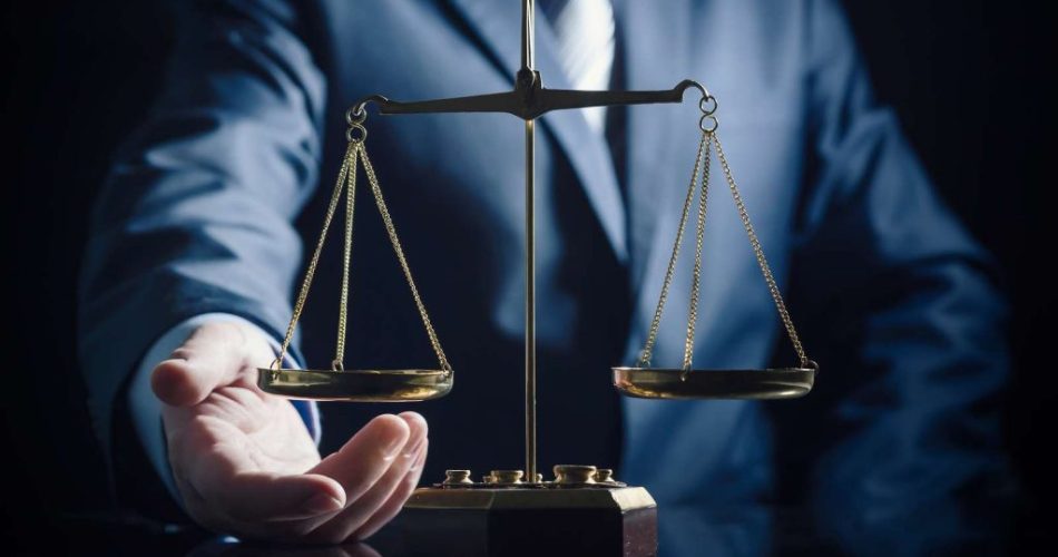 1544036666812_bigstock_weight_scale_of_justice_lawye_228210421-1024x576